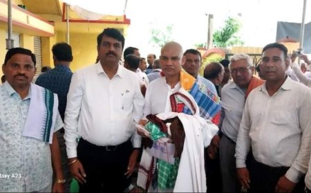 कांग्रेस नेता शंकर लाल ने स्वर्गीय सर्वेश शरण गुप्ता को दी श्रद्धांजलि