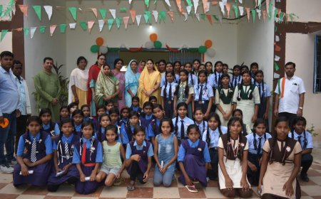 प्री मैट्रिक कन्या छात्रावास छिंद के उत्कृष्ट छात्राओं को विधायक उत्तरी जांगड़े ने सम्मानित किया 