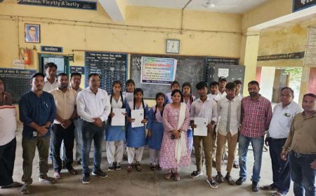 युवा मतदान शिविर का हुआ आयोजन 10 विद्यार्थियों ने भरे फार्म 6 