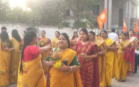 मिलकर सारे बोलो, जयअग्रसेन महाराज की के गीत से गुंजित हुआ शहर 