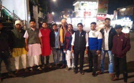 नगर अध्यक्ष सुभांशु श्रीवास्तव के नेतृत्व मे हिंदू महासभा ने फूंका जितेंद्र अव्हाण का पुतला