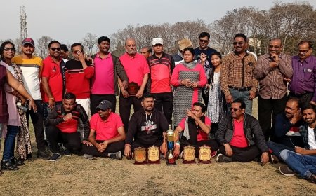 रायगढ़ स्टेडियम में जिला न्यायधीश एकादश ,अधिवक्ता एकादश के मध्य सद्भावना क्रिकेट मैच का फाइनल मैच संपन्न