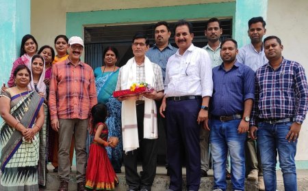 प्रकाश चंद शर्मा सेवानिवृत्ति पर औराईमूड़ा हायर सेकेंडरी में विदाई दी गई