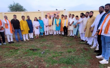 भाजपा अल्पसंख्यक मोर्चा ने लगाया “एक पेड़ माँ के नाम