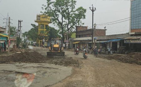 महज़ दस कदम की दूरी बनने को बाकी रोड के लिए एन एच को किया गया बंद