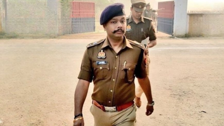 डीजीपी की बेटी से शादी, महिला मित्र से अफेयर, यूपी के IPS अंकित मित्तल को मिली ये सजा