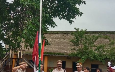 विरानी पब्लिक हाई स्कूल सीपत में स्वतंत्रता दिवस वीर शहीदों को याद कर हर्षोल्लास के साथ मनाया गया
