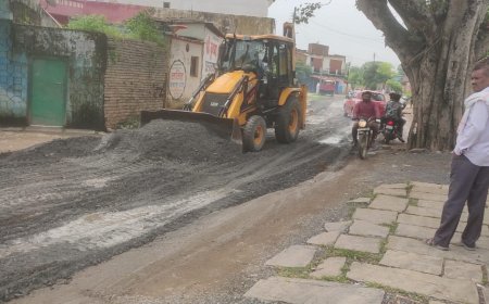 खबर का असर सड़क मरम्मत कार्य आरंभ