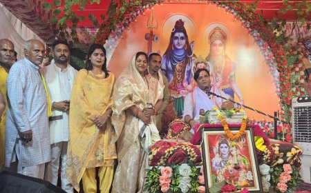 भक्ति मय हुआ टुंडरी - युधिष्ठिर नायक