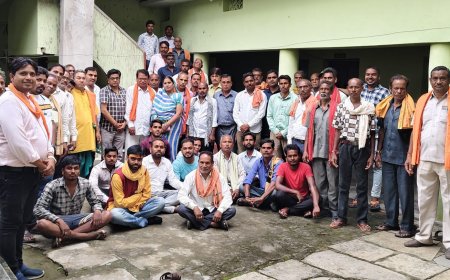 सदस्यता अभियान की बैठक लेने पहुँचे निखिल, अमित