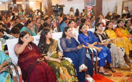 स्नेहा और मेघा गोयल ग्रुप रहा मैं और मेरी कामवाली बाई प्रतियोगिता का विजेता