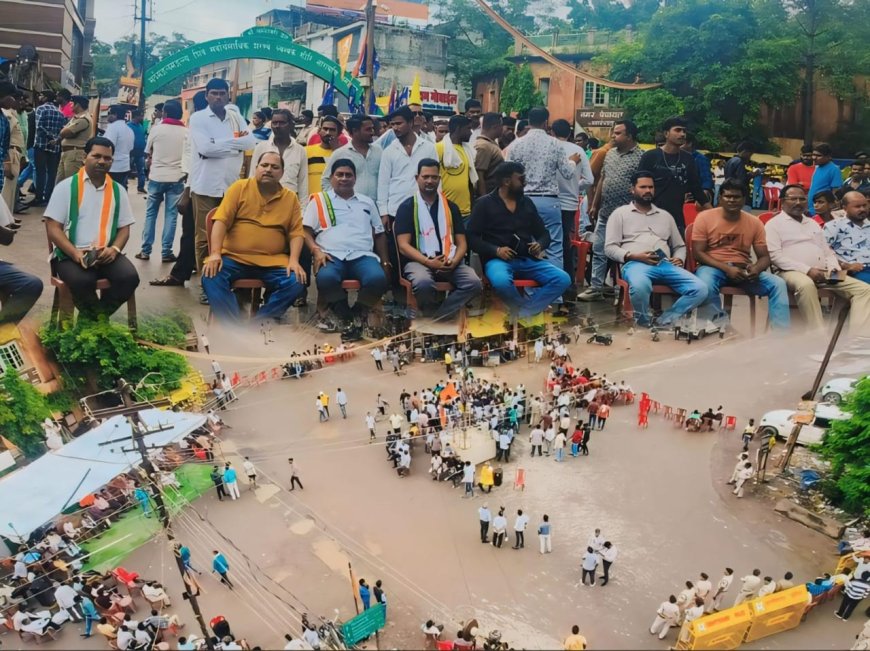 गौण खनिज मद को लेकर चक्का जाम