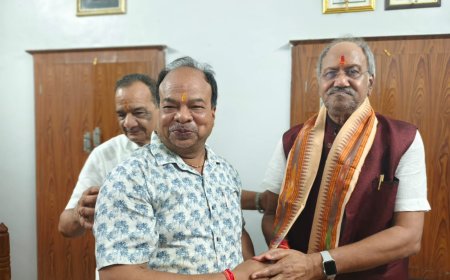 प्रदेश भाजपा वरिष्ठ नेता, पुर्व मंत्री रायपुर सांसद बृजमोहन अग्रवाल पहुंच सारंगढ़ 