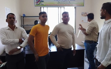 जिला पशु चिकित्सालय की बदहाल स्थिति हेतु ज्ञापन