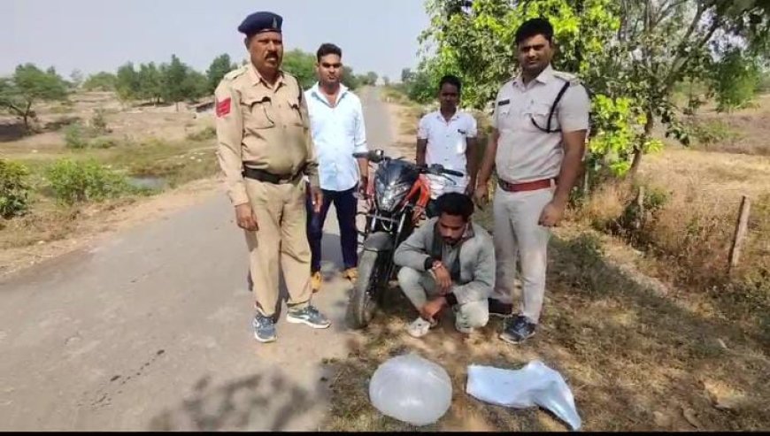 शराब माफिया चढ़ा आबकारी टीम के हत्थे :उपनिरीक्षक विपिन पाठक द्वारा की जा रही लगातार कार्यवाही