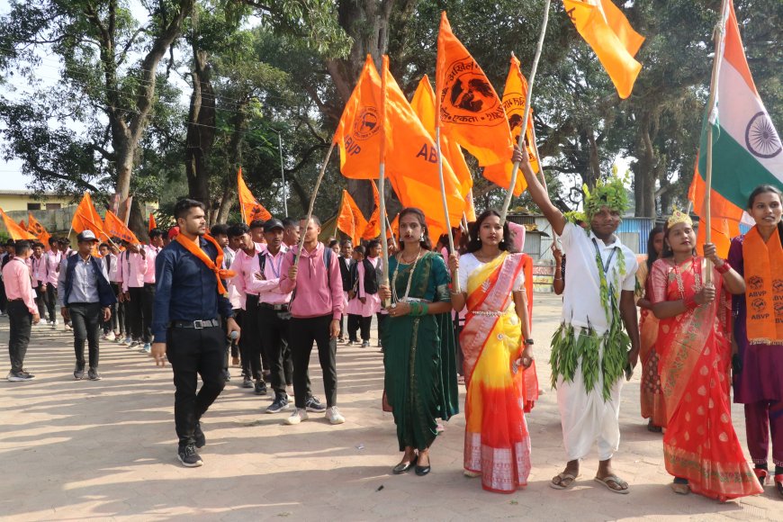 अभाविप प्रतापपुर के द्वारा रानी लक्ष्मीबाई जयंती के अवसर पर निकाला गया भव्य शोभायात्रा