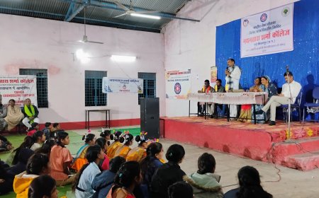 काॅलेज के बच्चे गांव में आकर सीखते हैं ग्रामीण संस्कृति, ग्रामीणों को इनसे सीखना चाहिए स्वछता कैसे बरतें - दिलेन्द्र कौशिल