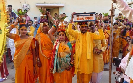 कलश यात्रा के साथ प्रारंभ हुआ श्रीमद् भागवत कथा ज्ञान यज्ञ 