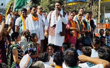 खरसिया में कांग्रेस की नामांकन रैली, उमेश पटेल के नेतृत्व में गूंजे समर्थन के नारे