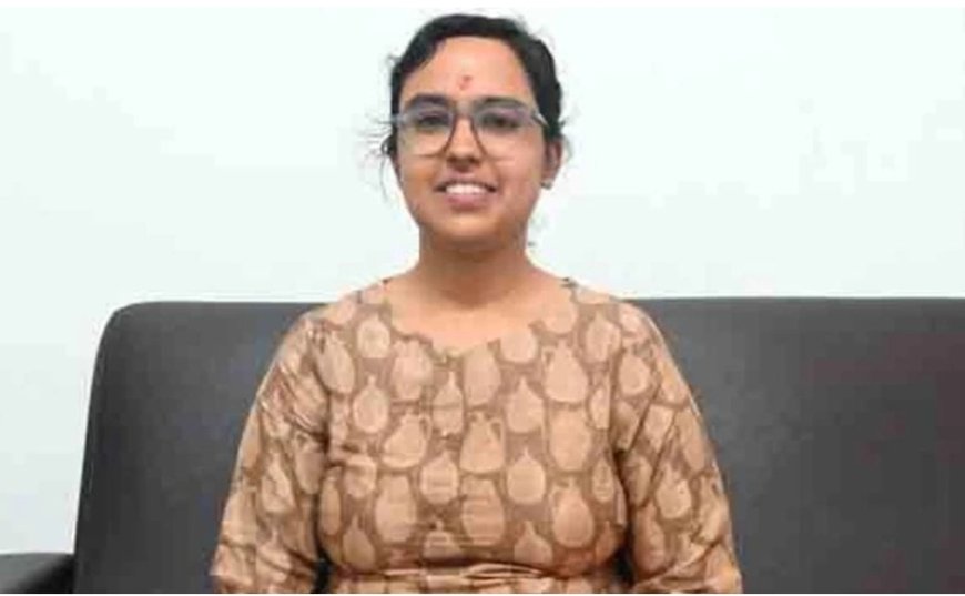 रायगढ़ की पूर्वा अग्रवाल ने हासिल की 65वीं रैंक, 30 लाख की नौकरी छोड़कर चुनी सिविल सेवा की राह
