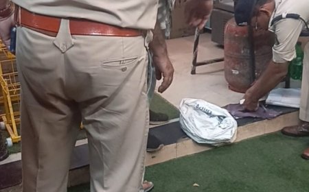 सोनिया नगर में हुई चोरी का आरोपी गिरफ्तार, 42 लाख से अधिक मूल्य के चार सोने के बिस्किट, अंगूठी और चांदी बरामद