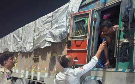 रायगढ़ पुलिस का विशेष अभियान, देर रात अभियान चलाकर "ड्रिंक एंड ड्राइव" करने वाले 31 वाहन चालकों को पकड़कर भेजा कोर्ट