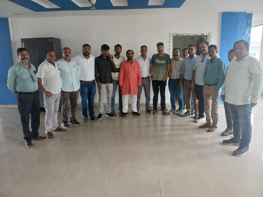 अडानी कंपनी के गुर्गों द्वारा पत्रकारों से बदसलूकी की रायगढ़ प्रेस क्लब ने की निंदा