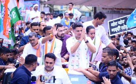 मंच से कांग्रेस नेताओं ने भरी हुंकार, सचिन ने कहा उमेश खरा सोना