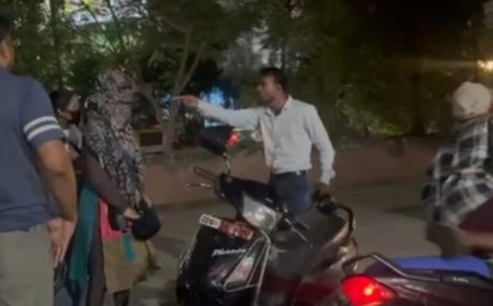 पैसों के विवाद में युवतियों ने युवकों पर फेंका मिर्च पाउडर, हुई हाथापाई, वीडियो हुआ वायरल