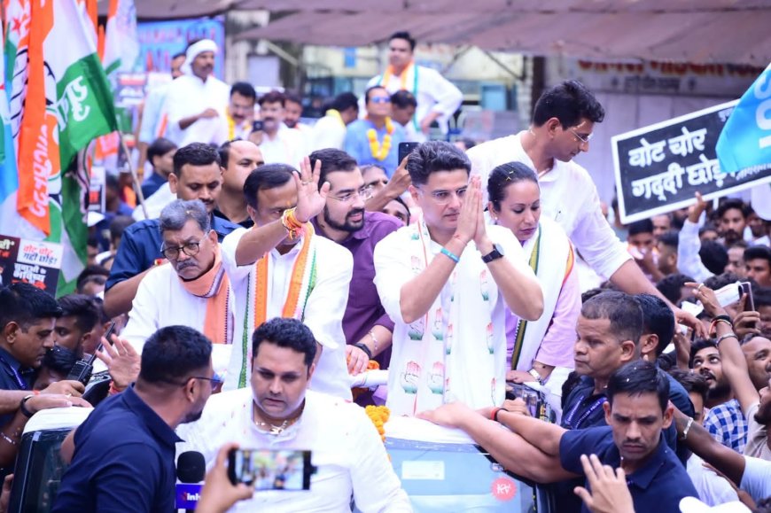 मंच से कांग्रेस नेताओं ने भरी हुंकार, सचिन ने कहा उमेश खरा सोना