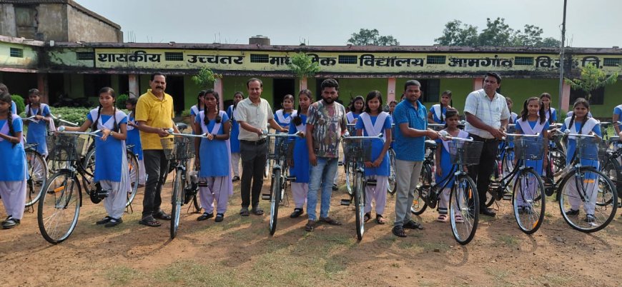 अब बेटियों को नहीं होगी स्कूल आने जाने में कोई समस्या.....