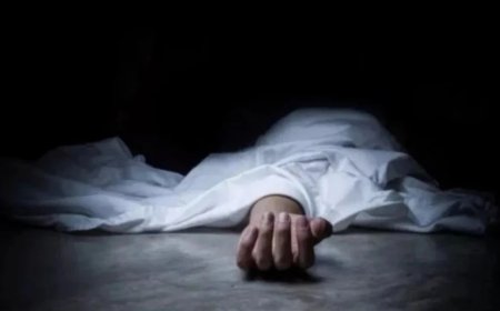 पत्नी ने पति की हत्या कर सूटकेस में छिपाया शव, घर से बदबू आने पर ऐसे हुआ खुलासा