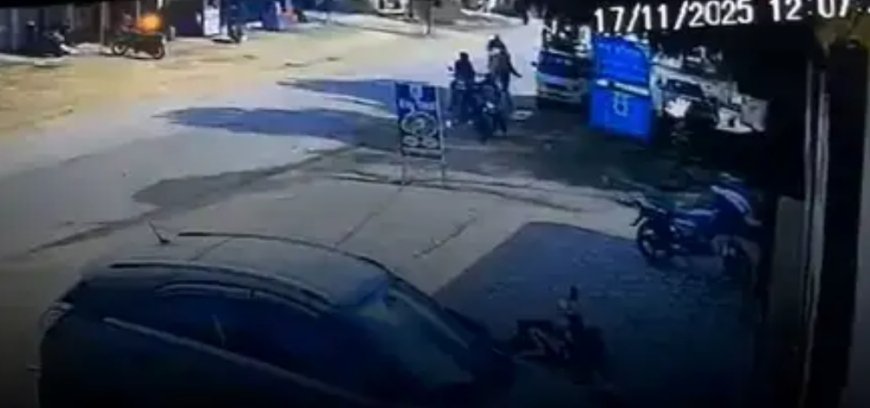 ‘आपके घर छापा पड़ा है’.. घंटों तक घर की तलाशी लेते रहे IT के फर्जी अधिकारी, महापौर के घर के सामने हुई घटना से इस शहर में हड़कंप