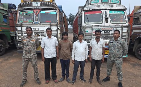 4 ट्रकों में भरा 80 टन अवैध कबाड़ जब्त, 82 लाख की संपत्ति पर वैधानिक कार्रवाई