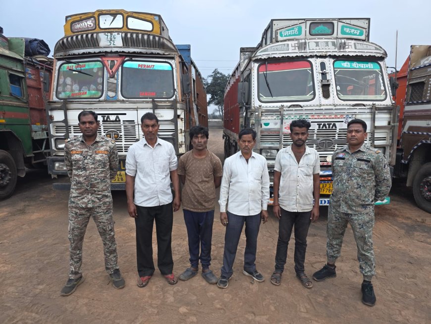 4 ट्रकों में भरा 80 टन अवैध कबाड़ जब्त, 82 लाख की संपत्ति पर वैधानिक कार्रवाई