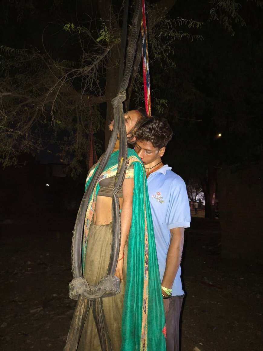 पेड़ पर लटकी मिली युवक-युवती की लाश, एक ही कपड़े से बना था फंदा