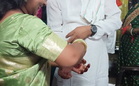भाजपा कार्यालय में आयोजित कार्यक्रम में कांग्रेस नेता की मौजूदगी से सियासी हलचल, कहीं रायगढ़ विधायक का असर तो नहीं?